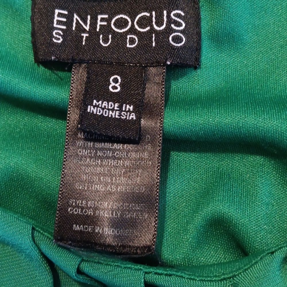 Enfocus Studio Kelly Green Dress. - Picture 6 of 8